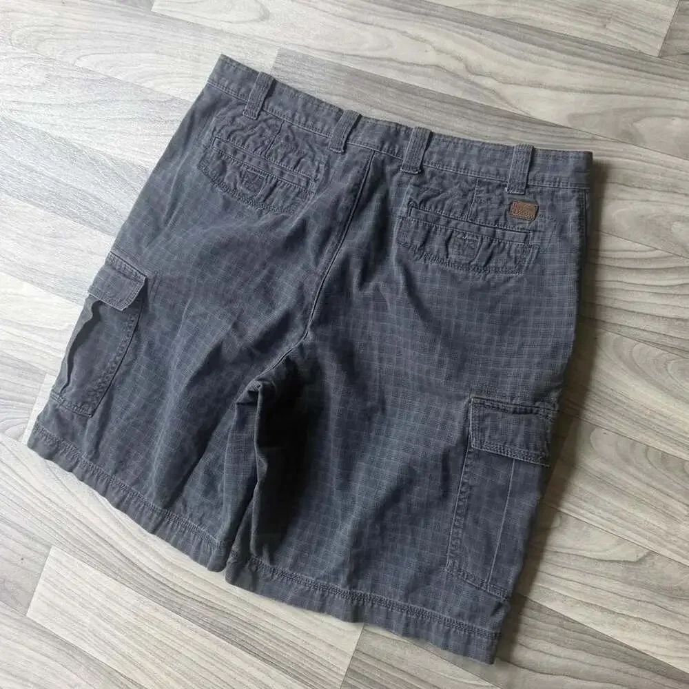 IZOD Vintage Y2K Cargo Shorts Gray Plaid Size 38